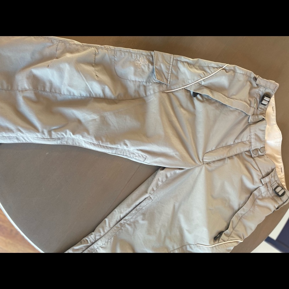 Columbia Ladies Convert performance board apparel snow pants 
Size Medium